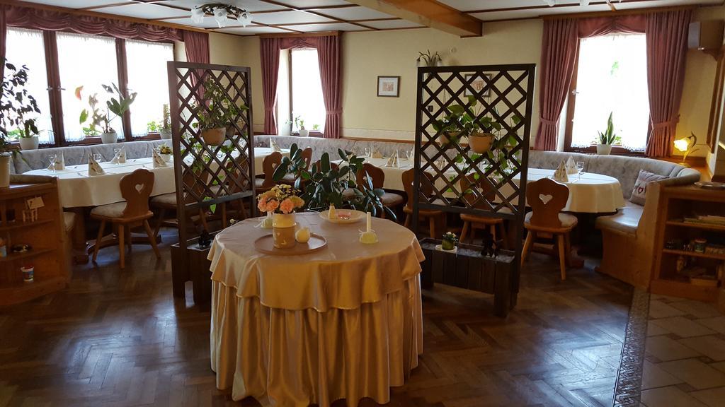 Gasthaus Zum Hirschen Ringsheim Luaran gambar